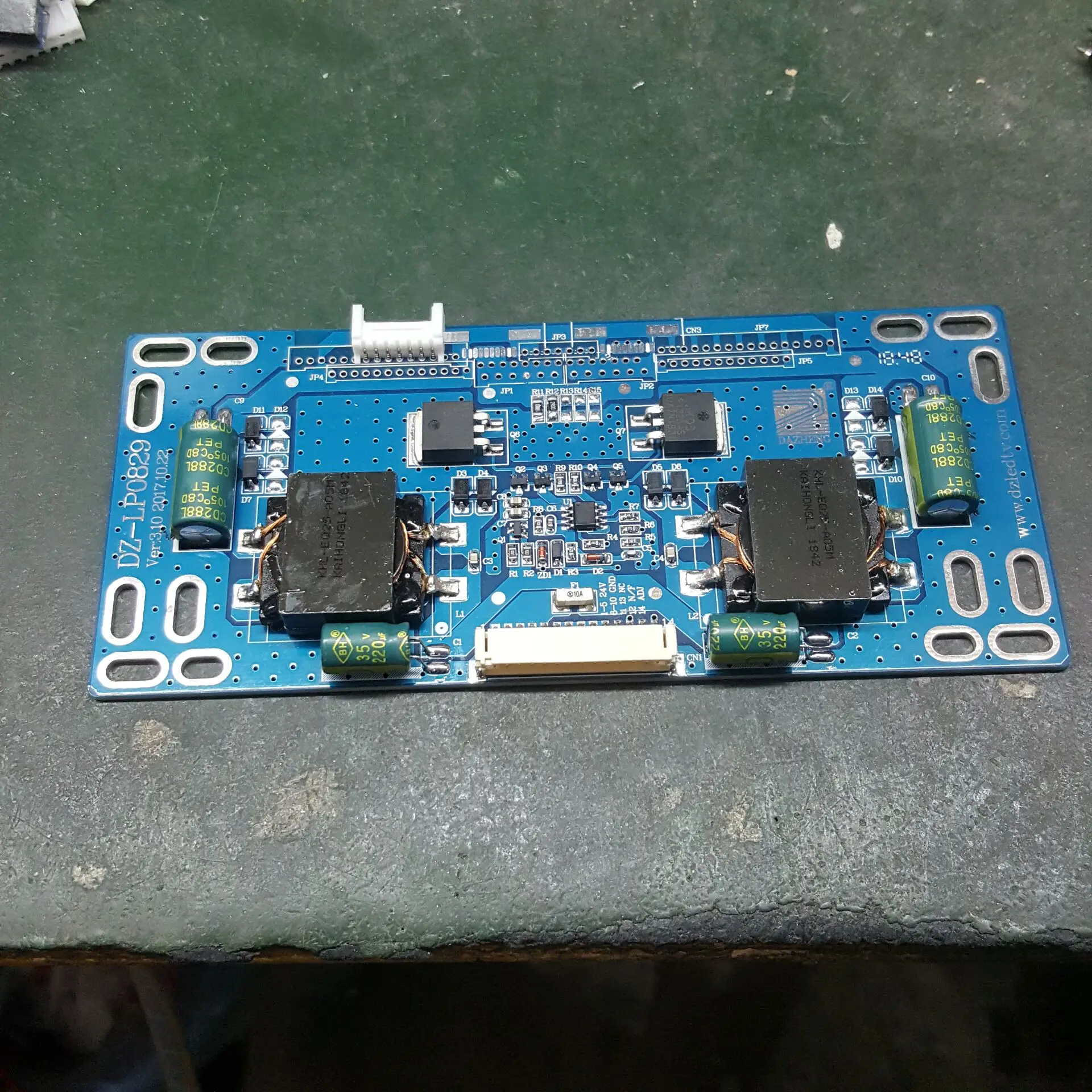 

LED Backlight Board TV Constant Current Board Universal Universal High Power Driver Board Light Bar Power Supply Board
