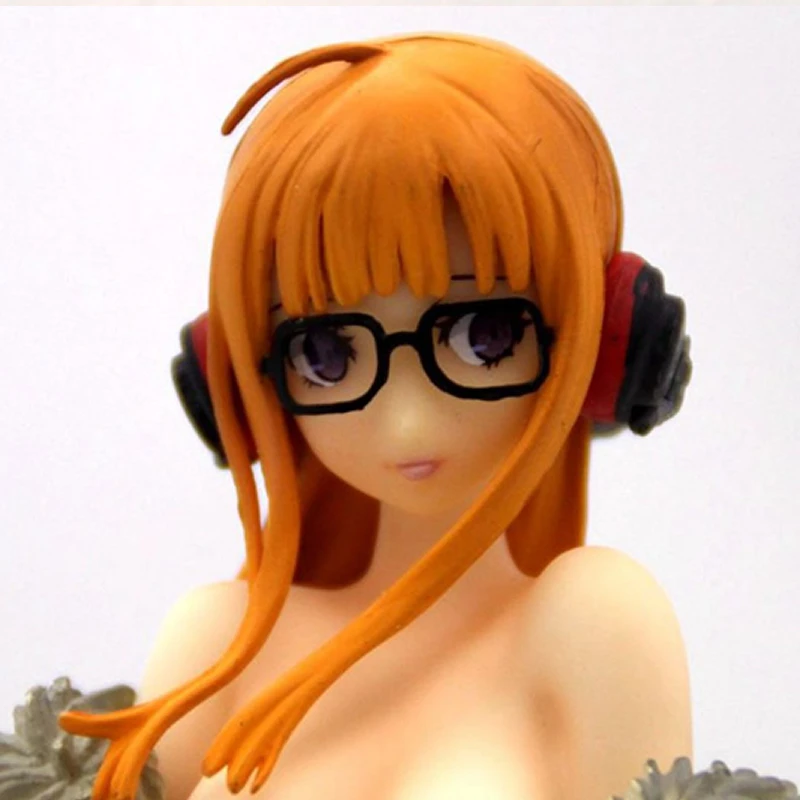 persona 5 futaba statue