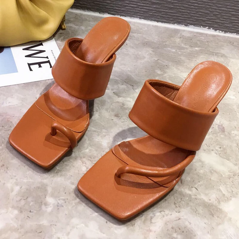 2020 Ete Mode Femmes En Cuir Talons Hauts Tongs Jaune Createur Pantoufles Mules Bout Carre Orange Diapositives Valentine Chaussures Aliexpress