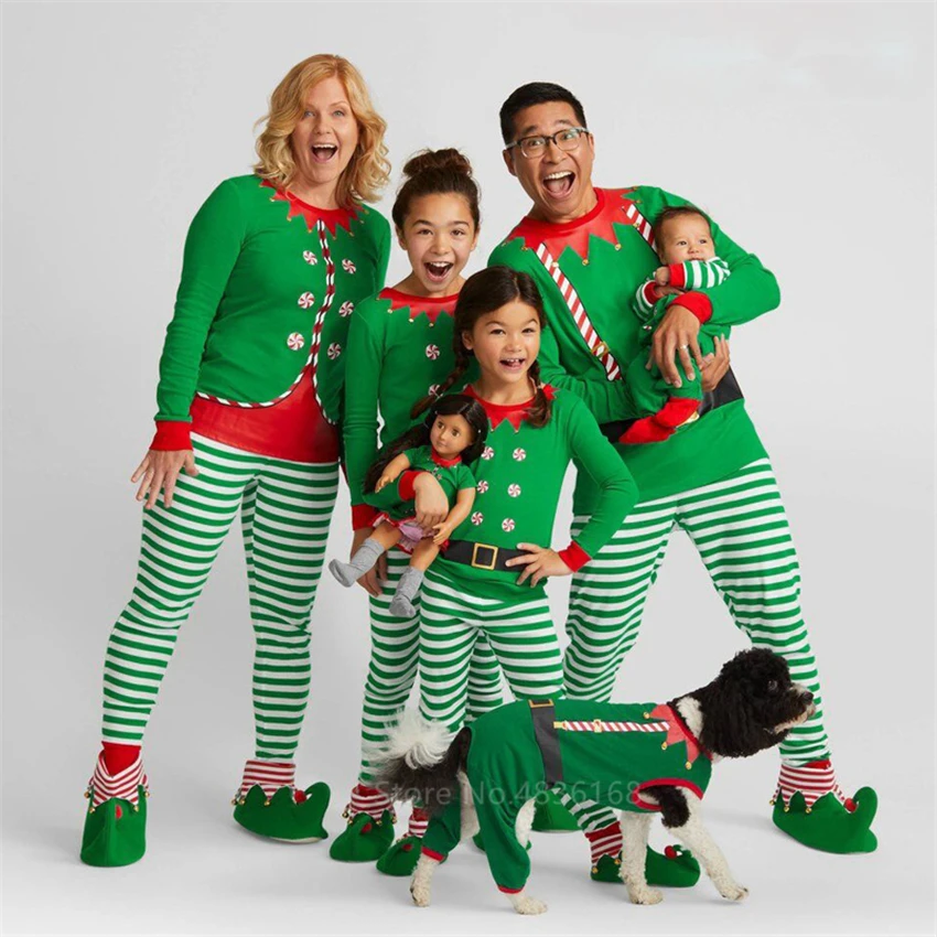 

Xmas Sleepwear Family Matching Clothes Mother Daughter Baby Girl Boy Santa Claus Men Kids Adult Christmas Pajamas Baby Rompers