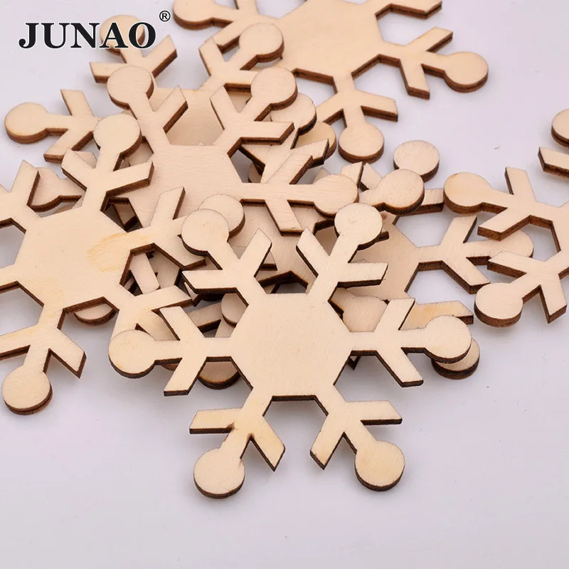 JUNAO-75mm-Big-Snowflakes-Ornaments-Wooden-Chips-Hanging-Winter-Snow-Decoration-Xmas-Tree-Pendant-for-Party