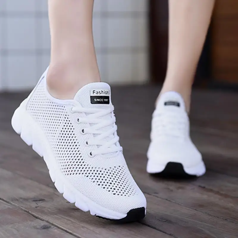 

Punched Sheet Surface Athletic Shoes Women's Summer 2019 New Style Versatile Running Shoes Korean-style White Shoes WOMEN'S Shoe