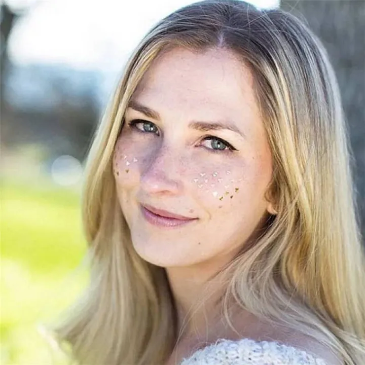 7  Waterproof Rhinestone Crystal Face Stickers For Women Fashion  Masquerade Judy Bar Tattoo Eyebrows Face Stick Drill Sticker