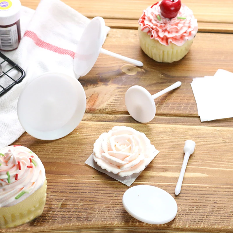 Plastic Piping Nail Cake Flower Nails Nozzle Nail Decor Lifter Fondant Cream Transfer Baking Pastry Kitchen 1PCS