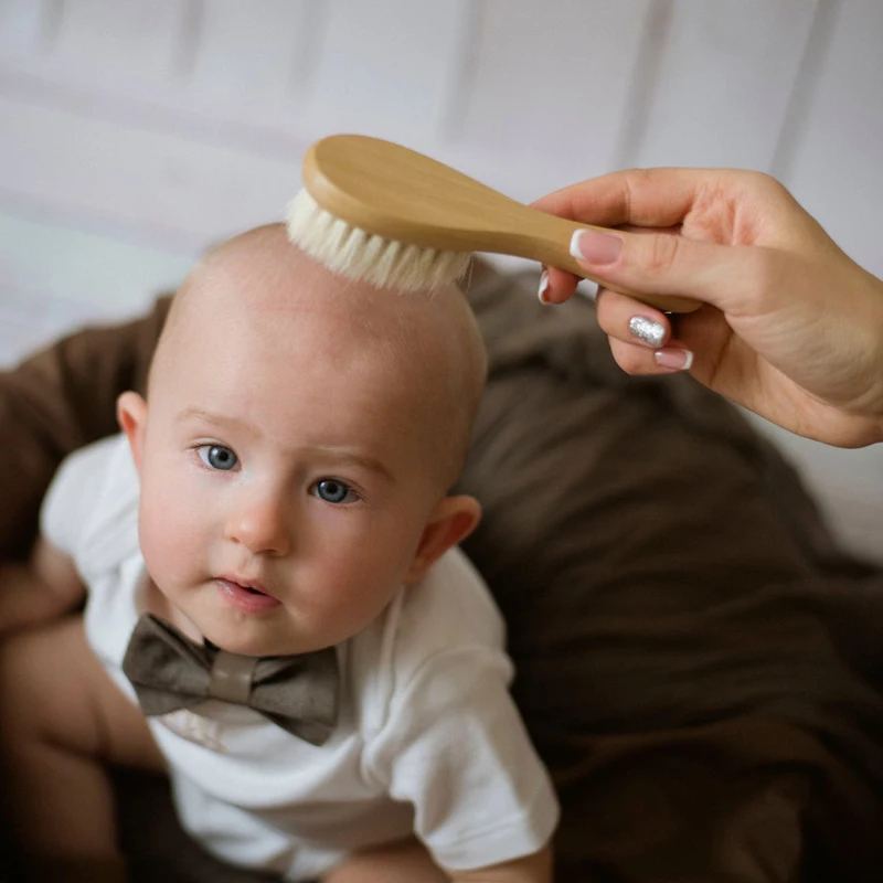 Set Spazzola E Pettine Per Neonato Aolso - 3 Pezzi, Morbido E Sicuro Per Capelli E Cuoio Capelluto - Foto 5