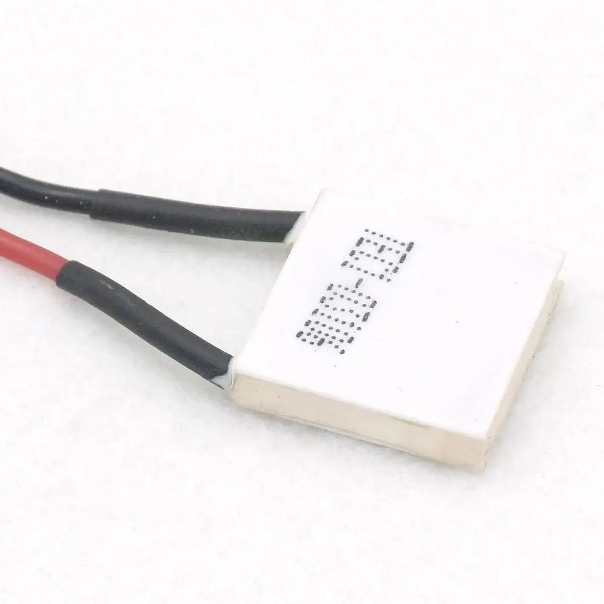 TEC1-03106 Heatsink Thermoelectric Cooler Peltier Cooling Plate 20x20mm Refrigeration Module