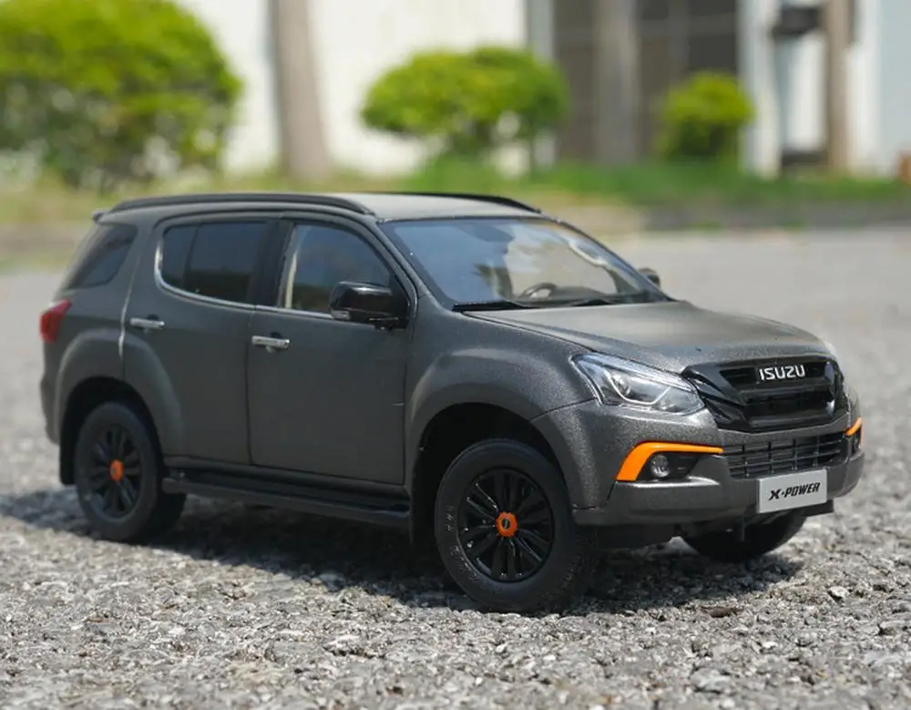 1/18 Scale ISUZU MU-X SUV 2018 Grey Diecast Car Model Toy Collection Gift | Игрушки и хобби