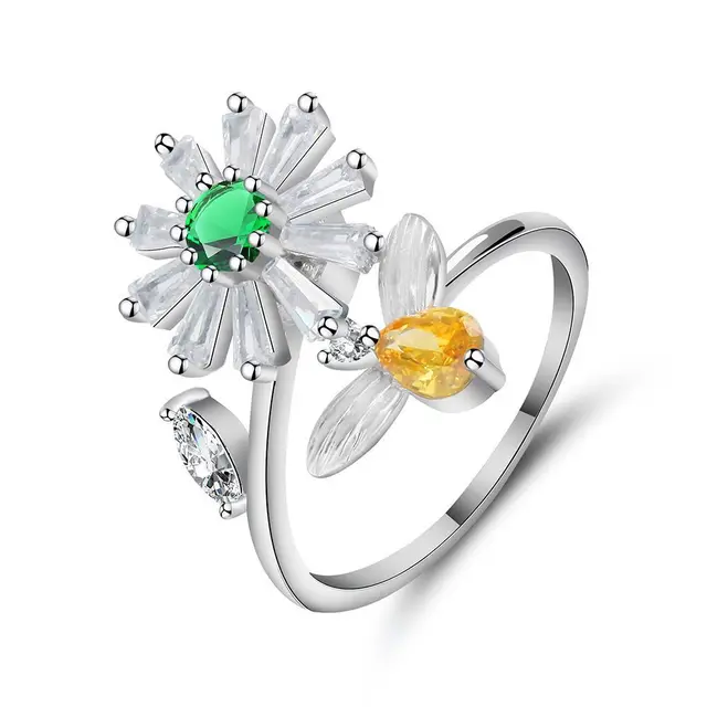 New Daisy Flower Elegant Opening Ring Women Adjustable Wedding Party Engagement Finger Rings Statement Jewelry Gift 3