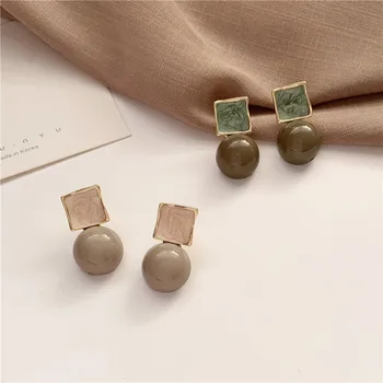 

Elegant Green Balls Clip on Earrings No Pierced Girls Cute Charm Earrings