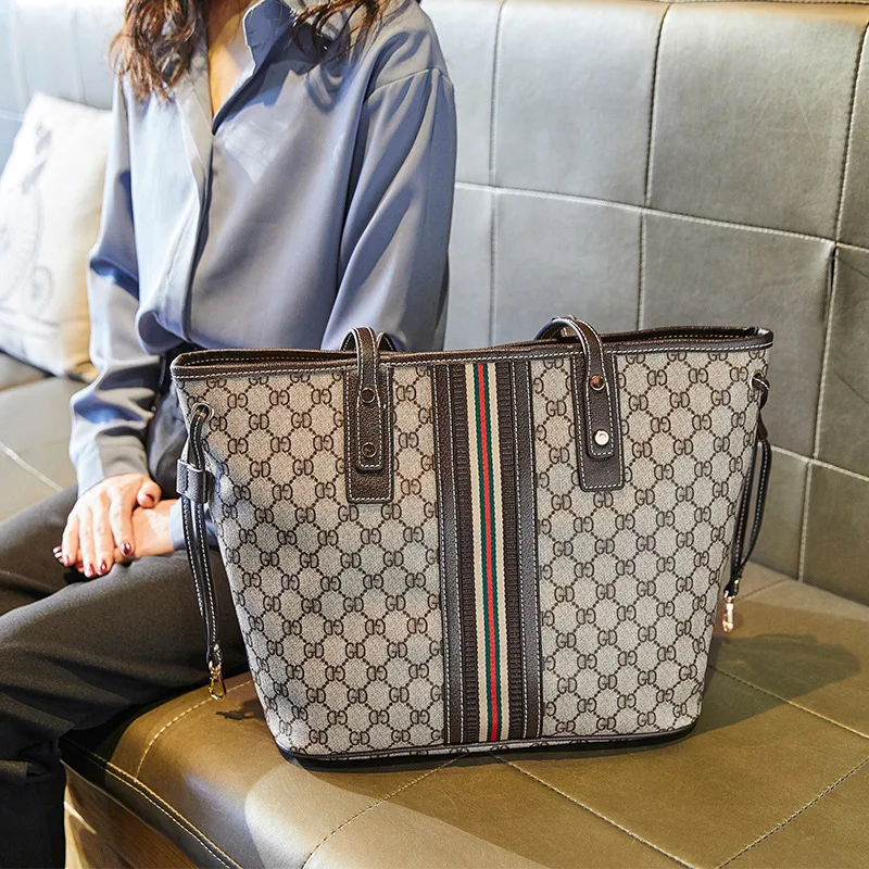 

WOMEN'S Bag 2020 Autumn And Winter New Style European And American Style Simple Fashion Color Stripes Portable Shoulder Bag Larg