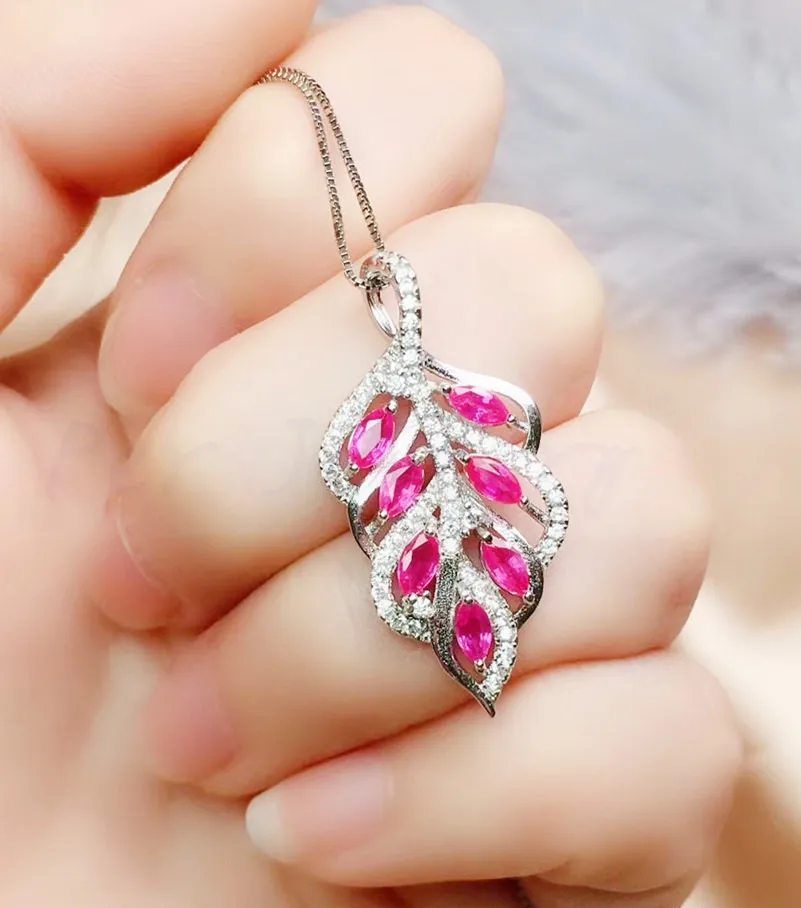 Ожерелье с натуральными Рубиновыми листьями,, серебро 925 пробы, 0.2ct* 7 шт, драгоценный камень# R99504