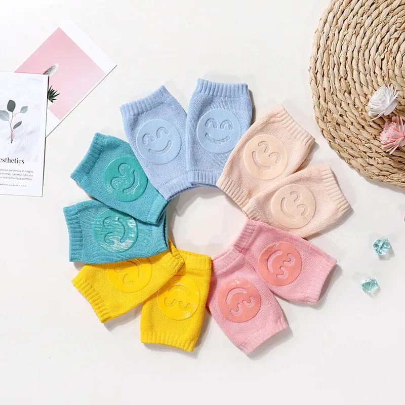

Baby Wool Ring Knee Pads Candy Colored Smiling Face Baby Fall-proof Toddler Pads Commonly Used In The Four Seasons Knee Pads