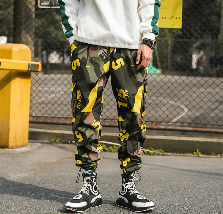 Camouflage Men Streetwear Pants Harajuku Casual Cargo Pants Man Printed Multi-Pockets Hip Hop Elastic Trousers Pantalon Homme