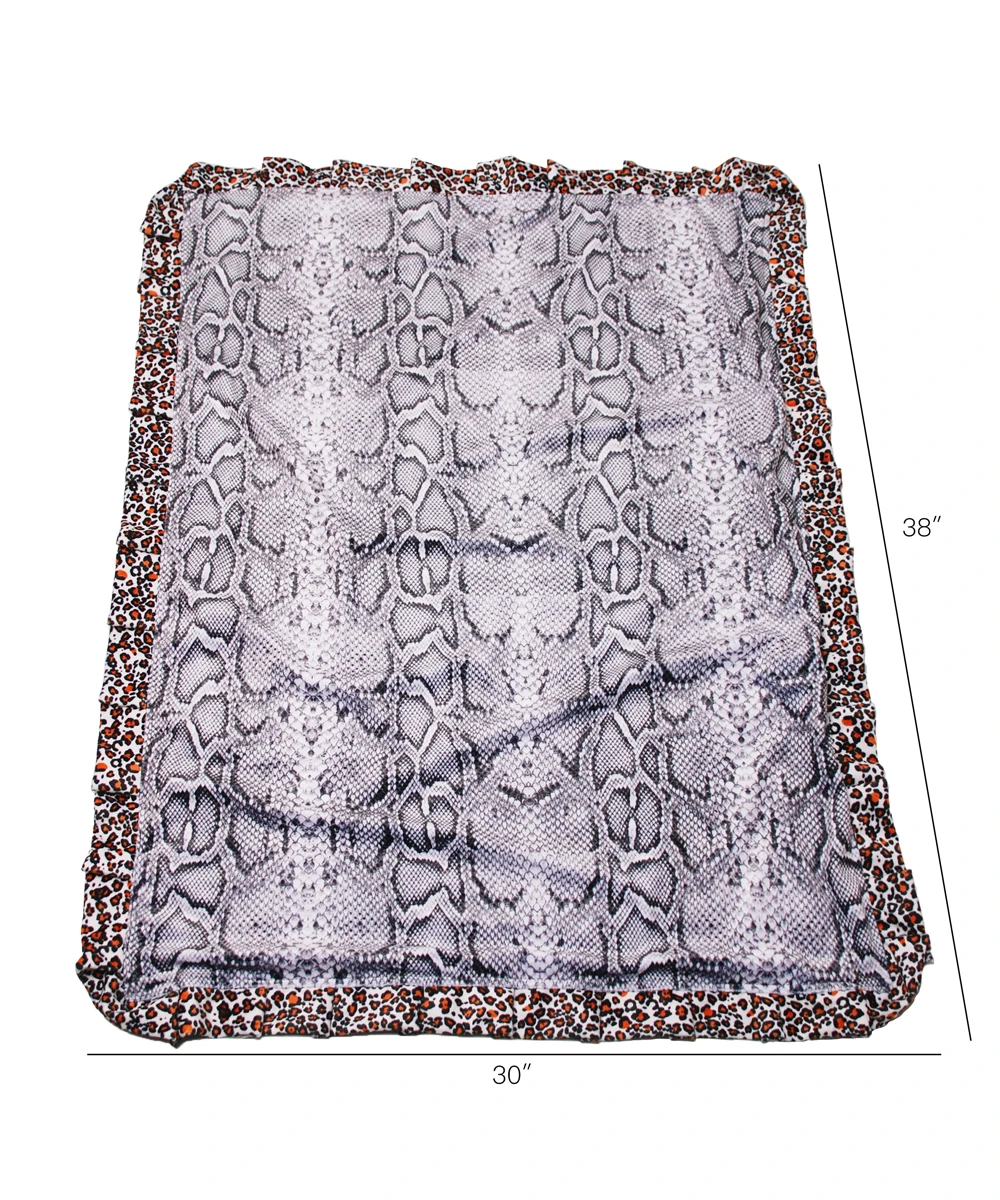 RUFFLED BLANKET (9)
