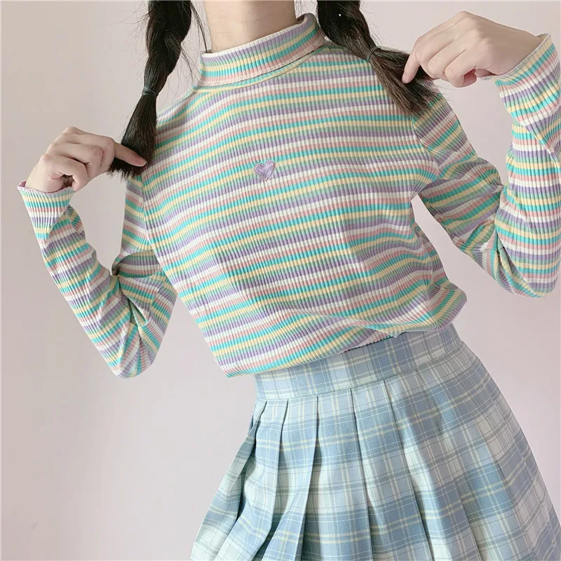 Harajuku/Kawaii футболки с вышивкой в виде сердца; Осенняя Женская водолазка с длинным рукавом в радужную полоску; футболка в Корейском стиле; модные повседневные футболки