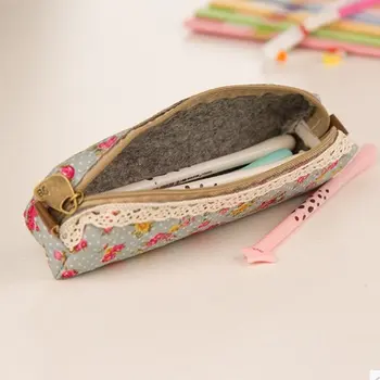 

1PCS Fresh Canvas Retro Style Lace Fringe Little Flower Dot Multi-function Zipper Pencil Bag Storage Bag Student Gift Stationery