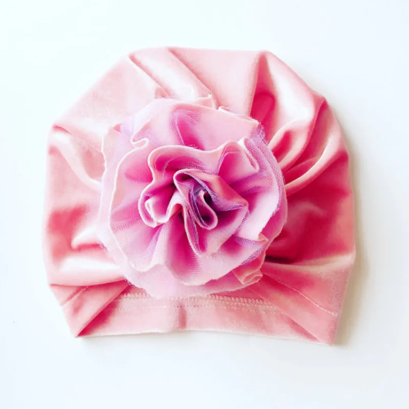 Flower Pink Новинка года; милая повязка на голову для маленьких мальчиков и девочек; шапка из золотого бархата; Милая шапочка для малышей; 17 цветов - Цвет: Flower Pink