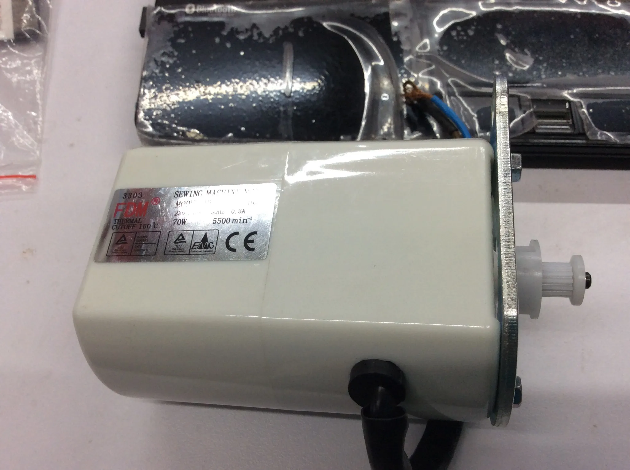 

SEWING MACHINE MOTOR FOR SINGER 3223 3221 3229 3232 original motor