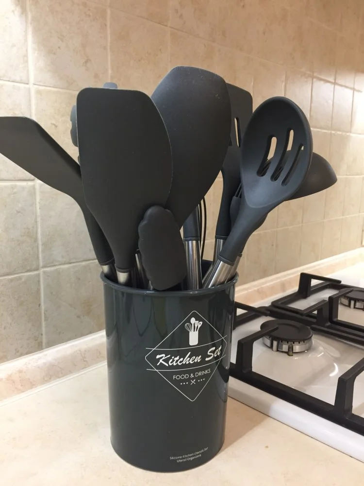 U86569edf89ec4f91b20bcf20d636215co