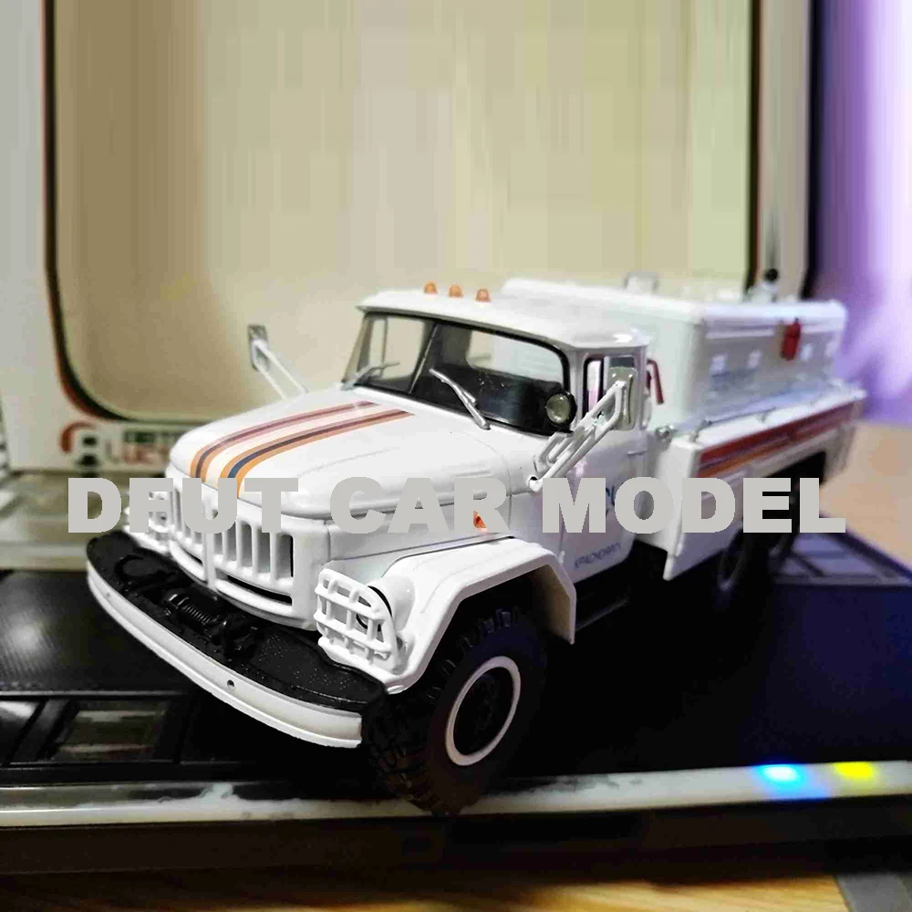 1:43 модель гоночной машины из сплава Россия ZIL350(131) Caro детских игрушечных автомобилей авторизованный подарок для детей