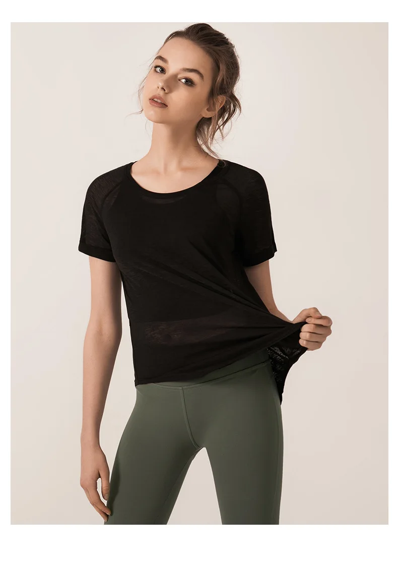 Модные Женские однотонные рубашки для йоги, дышащие спортивные топы с разрезом сзади для йоги, футболка с коротким рукавом, блузка, одежда для тренировок для женщин