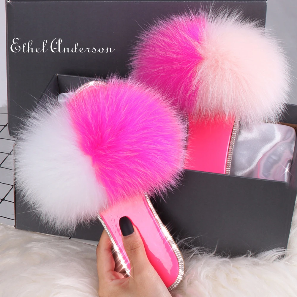

Fluffy Slippers Women Crystal Flower Decor Furry Sandals Casual Indoor Home Flip Flops Faux Fur Slides Luxury Designer Shoes