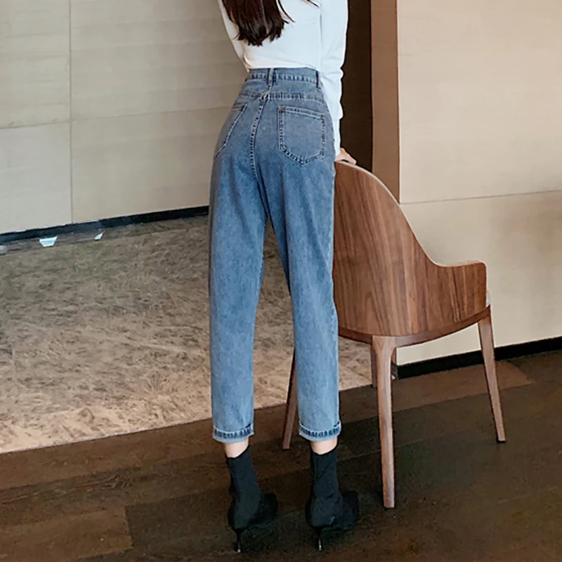 3 (10)