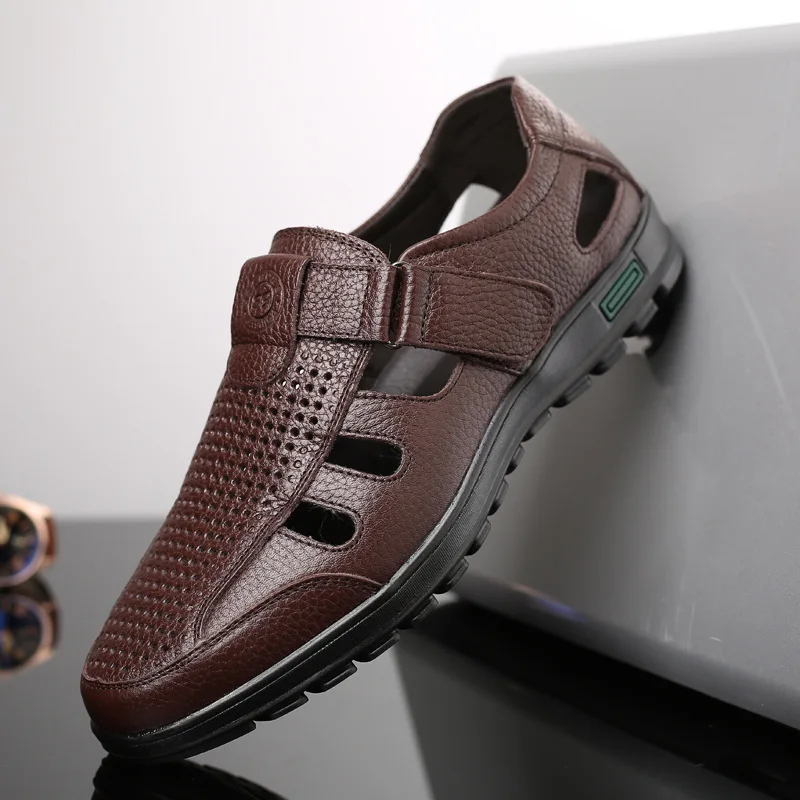 

Men Hollow out Summer Leather Sandals Men's Genuine Leather Leather Sandals Shoes Dad Middle-aged Soft-Sole Middle Aged And Elde