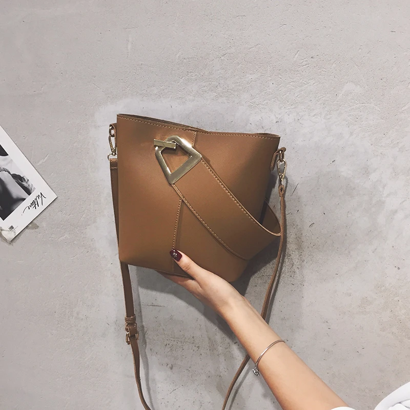 

Bucket Bag Women Crossbody Bag For Women Shoulder Bag Brand Designer Women Bags Vintage Luxury PU Leather Bag Bucket Bag Handbag