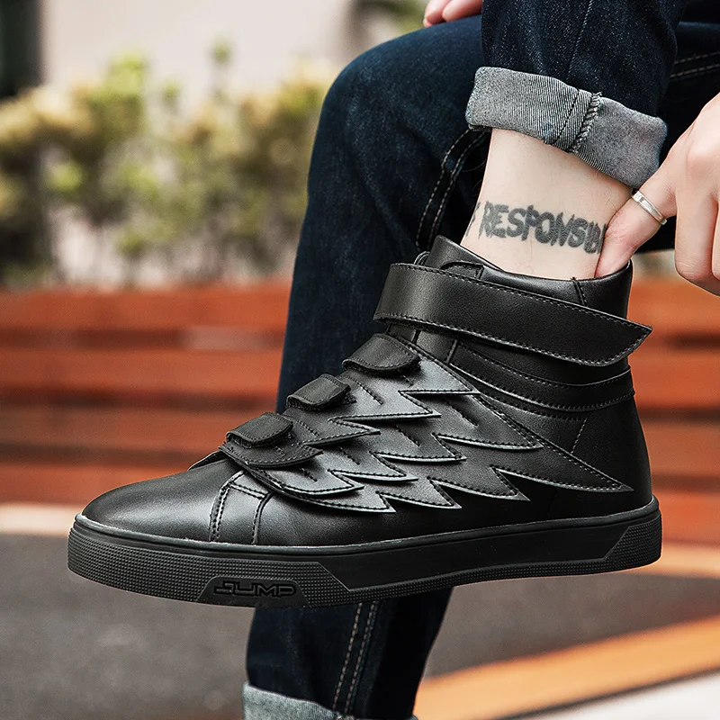Designer Fly Wings Men Sneakers New Fashion Men Hook& Loop Casual Boots Flats High Top Kanye West Shoes