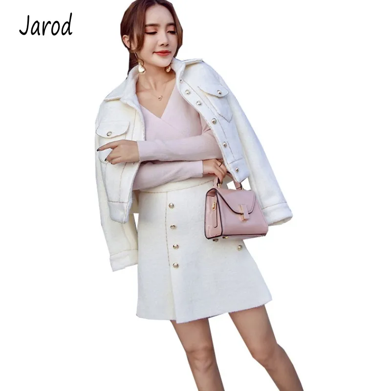 

High Quality Women 2 Piece Set 2019 Winter Runway Luxury White Wool Tweed Jacket Coat+Gold button double-breasted Skirt Set