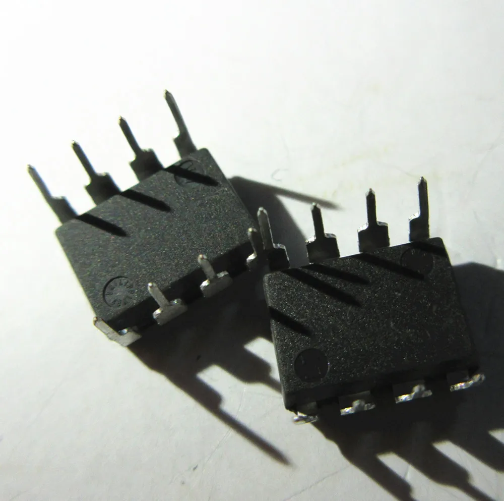 10PCS new AD847JN AD847JNZ DIP-8