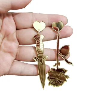 

Cool Punk Irregular Gold Color Mirror Surface Rose and Sword Acrylic Earrings for Women Vintage Long Tassel Dangle Earrings 2020