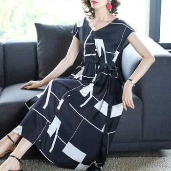 

2020 Summer Women Silk Fashion Temperament Dress Sleeveless Show Thin Black White Plaid Long Geometric Vintage Sashes Dresses