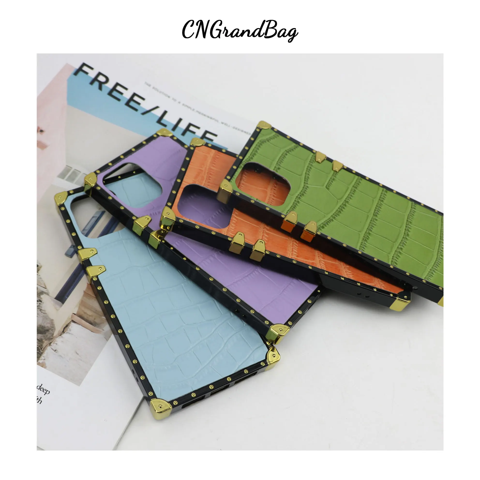 Customized Initial Letters Embossed Crocodile Leather Phone Case For Iphone 12 13 Pro Max Fashion Square Mobile Phone Cover