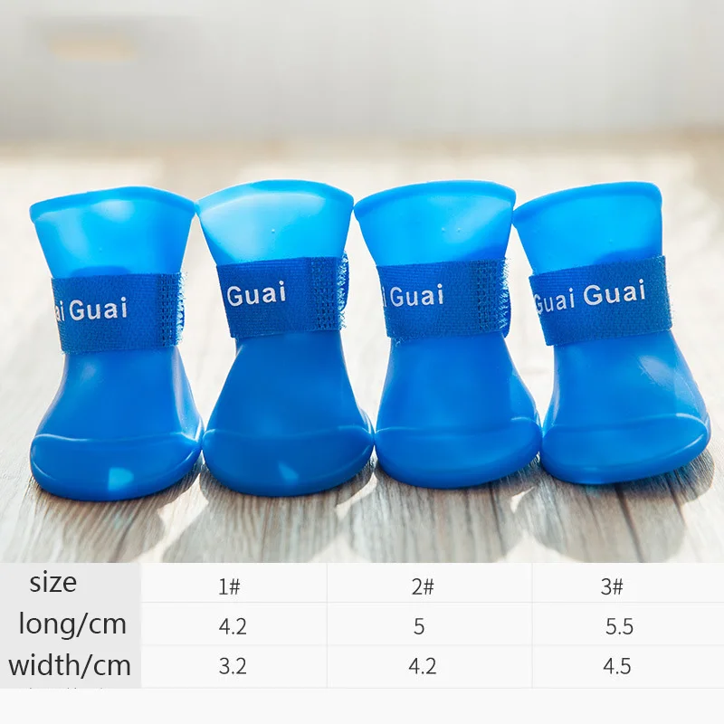 blue Комплект из 4 предметов; 6 цветов; обувь для собак с защитой ног; обувь для кошек и собак; водонепроницаемые Нескользящие резиновые сапоги; товары для домашних животных; S-L - Цвет: blue