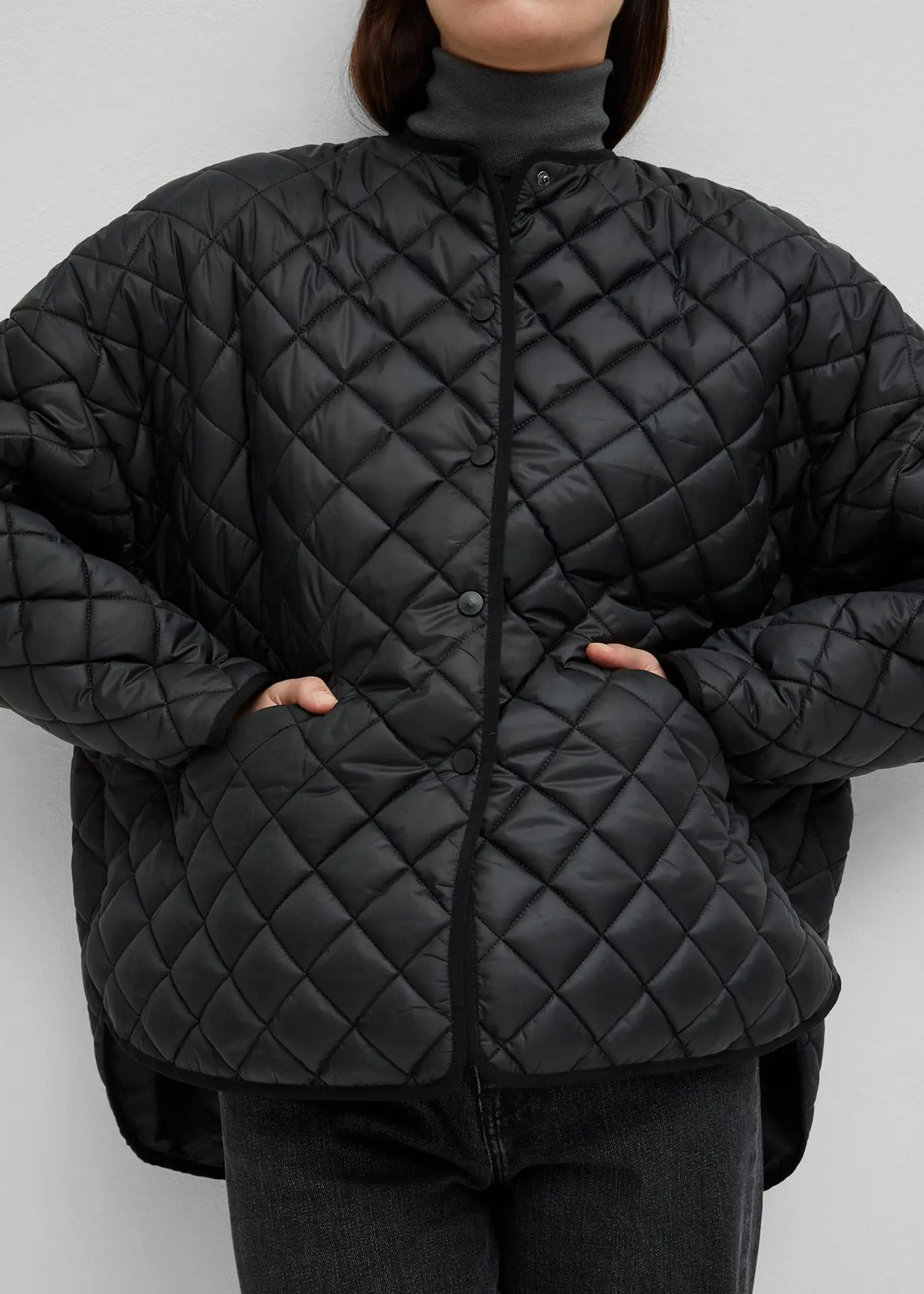 Женская куртка осень и зима новая короткая Передняя и длинная задняя дизайн имеет свободный ветер теплый хлопок стеганая куртка