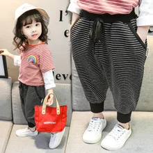 Весенняя одежда для девочек спортивные штаны новинка года, стильные однотонные повседневные штаны для малышей Модная одежда в западном стиле для детей возрастом от 3 до 5 лет
