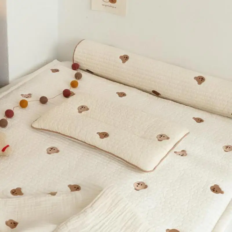 Newborn Baby Cartoon Bear Cotton Pillow Children Soft Comfortable Breathable Sweat-absorbent Pillow Household Bread Pillows                                                                                                        size : 40X25cm  cooling mattress pad