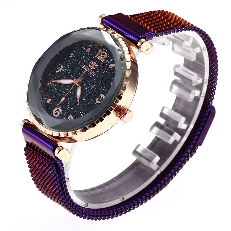 2019 Women Watch Diamond star dial Pattern Ladies Analog Wrist Watches Metal Strap Magnet Clasp Quartz 5