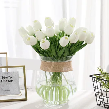 

30Pcs Tulip Artificial Flowers Real Touch Flowers Wedding Decor Simulation Bride Bouquets Pu Tulips for Home Party Decoration