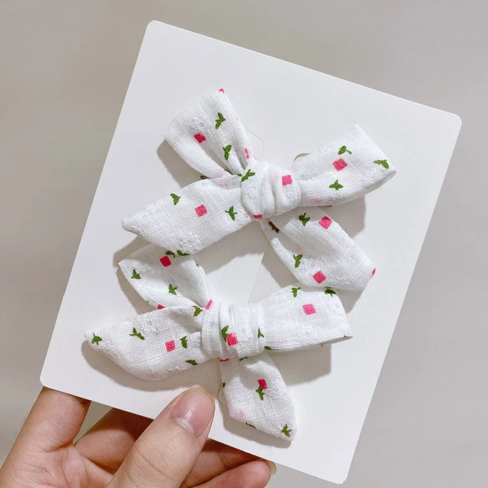 20 шт./компл. 3 дюймов Бутик Grosgrain ленты банты с принтом с зажимами для девочек ручной работы заколки для волос для детей женские аксессуары для волос