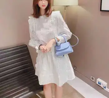 

2020 Spring And Summer New Puff Sleeve Palace Retro Crocheted Flower hollow out Embroidered Waist WOMEN'S white cotton Dress