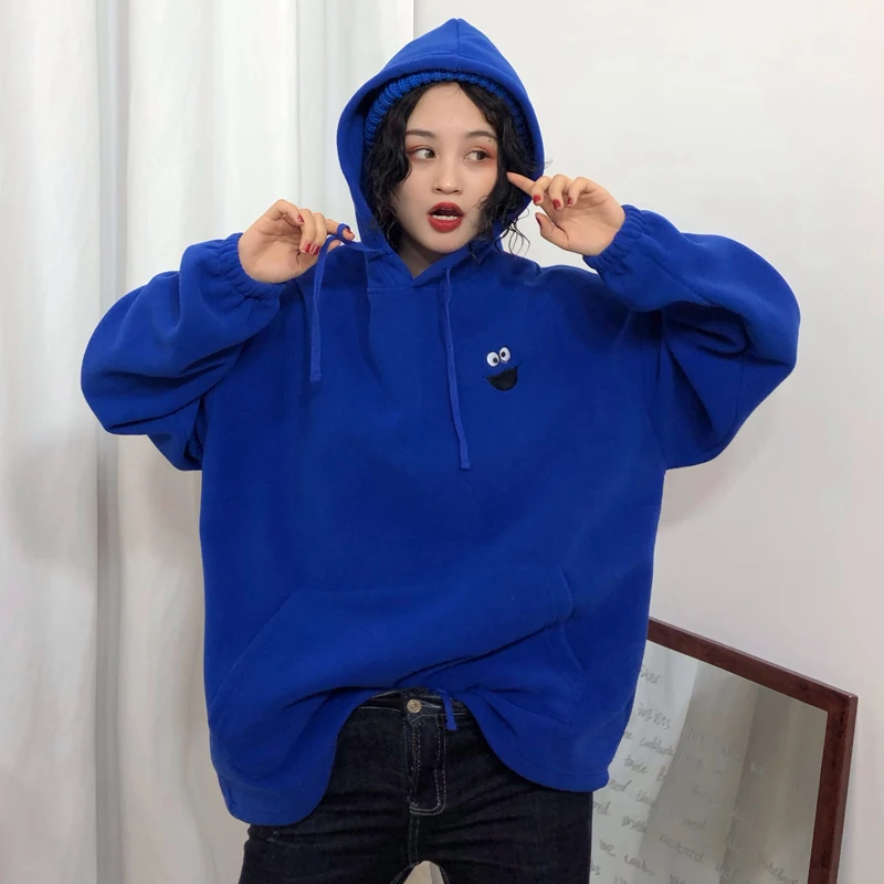 

Autumn Winter Harajuku Oversized Fleece Hoodies Women Casual Drop Shoulder Face Embroidery Loose Sweatshirt Student Warm Tops