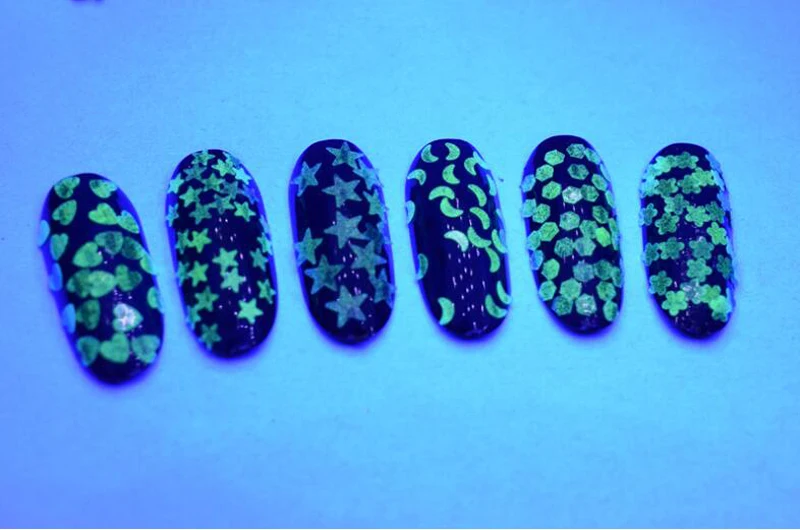 6Pot/Set Nail Glitter Sequins Luminous Glow in the Dark Heart/Moon/Flower Designs Flake Fluorescent Tips Manicure Flakes PT18