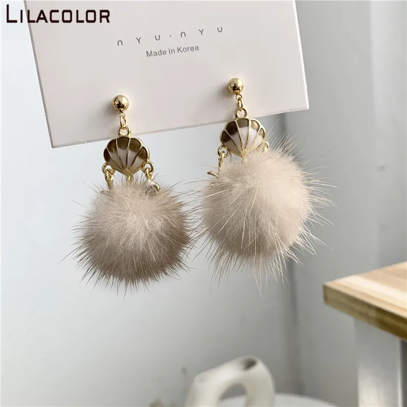

Cute Khaki Fur Ball Drop Earrings For Women Girls Pom Pom Ear Stud Jewelry Brincos statement Autumn Winter Ear Clip Dangles