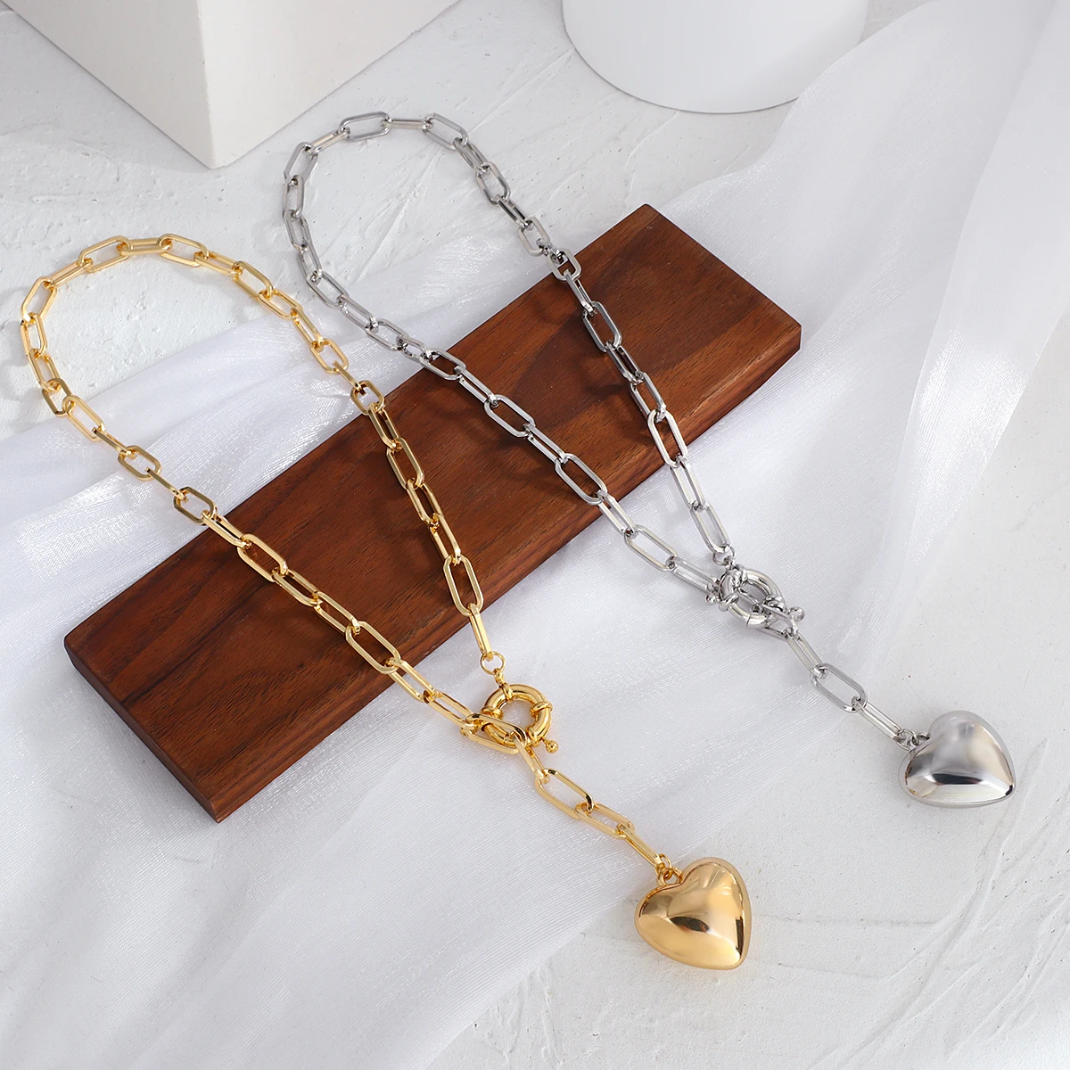 New Design Big Love Heart Brushed Alloy Metal Pendant Necklace for Women 2022 Creative Long Chain Clavicle Chain Fashion Jewelry - Image 5