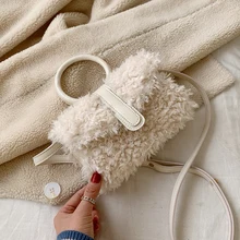 Осенне-зимняя французская ниша сумка иностранный стиль женская сумка новая волна Корейская версия дикая сумка почтальон меховая сумка маленькая квадратная сумка