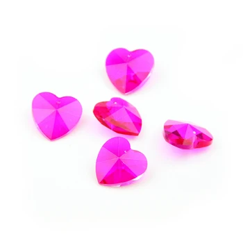 

18mm 4pcs fuchsia heart beads