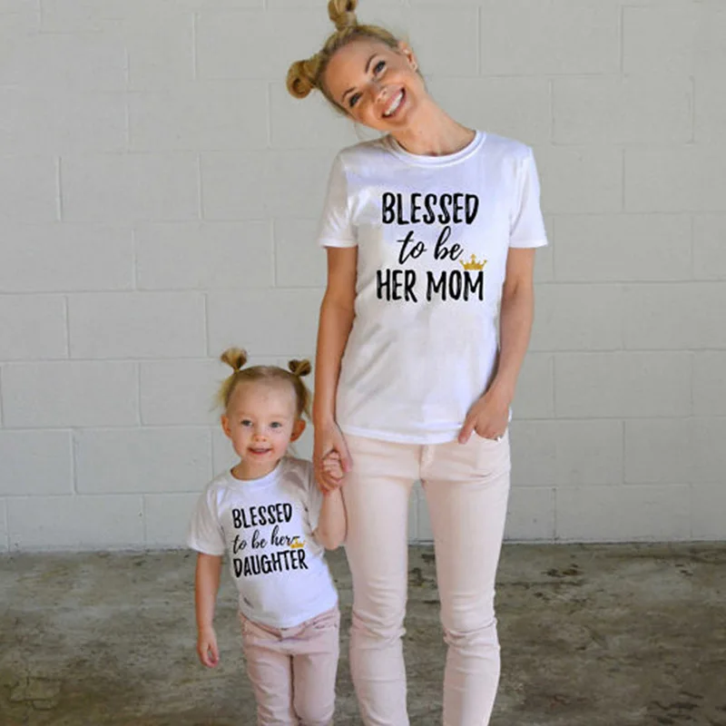

Blessed To Be Her Mom Daughter Printed Family Matching T-shirt Mom Kid Shirt Baby Bodysuit Gift for Mother's Day Family Clothing